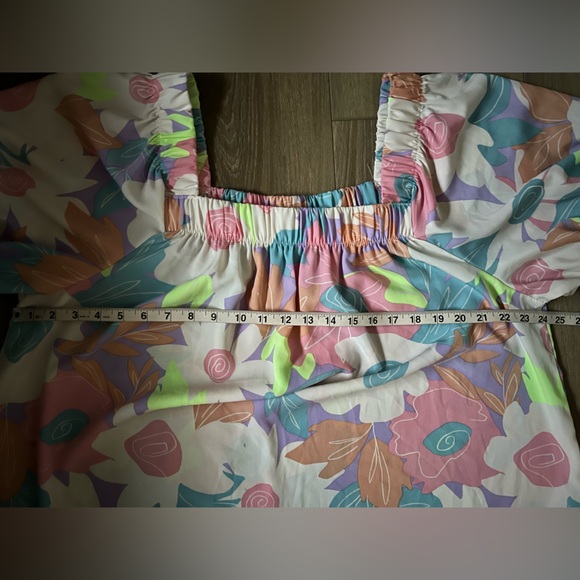 ENTRO Square Neck Floral Top EUC - Picture 5 of 8